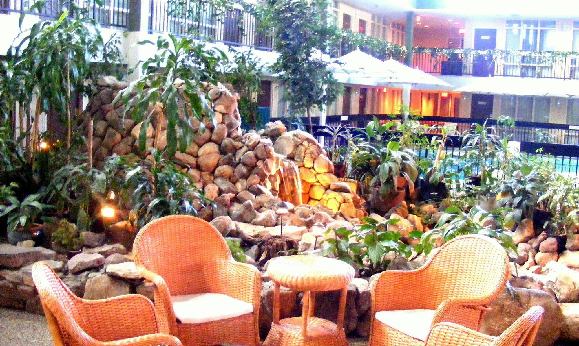 Coast Inn&conference Centre Nisku