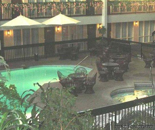 Coast & Conference Centre 3* Nisku